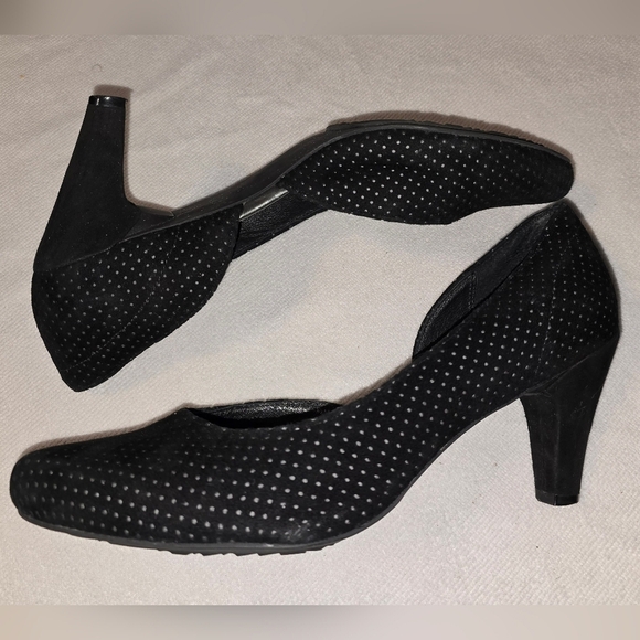 TSUBO Black Perforated D'Orsay Pump High Heel Shoes Style #F29013L US 9 or EU 40 - Picture 5 of 12